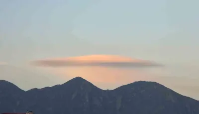 Bitlis'te UFO'ya Benzetilen Mercek Bulutu Görenleri Büyüledi