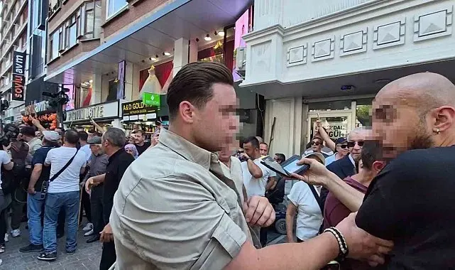 Özgür Özel'in Eskişehir programında koruma krizi: Aynı koruma yine basını hedef aldı