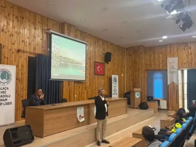 Alaca’da Okul Servisi Sürücülerine Trafik Eğitimi Verildi