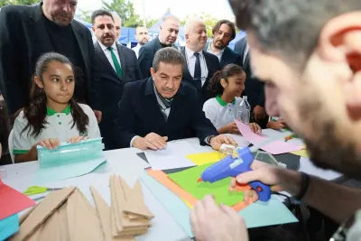 Esenler’de 2’nci Bilim İnovasyon ve Teknoloji Şenliği Başladı