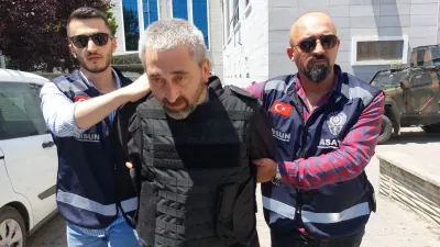 Samsun'da Berber Koltuğunda Kardeşini Öldüren Sanığın Yargılanmasına Başlandı