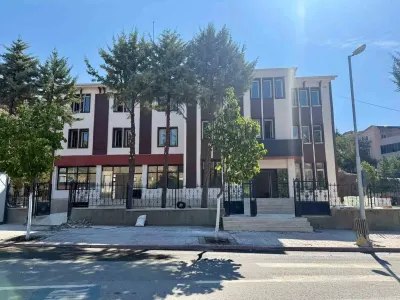 Malatya Kuluncak'taki 50 Yataklı Otel Projesinde Çalışmalar Hız Kesmeden Devam Ediyor