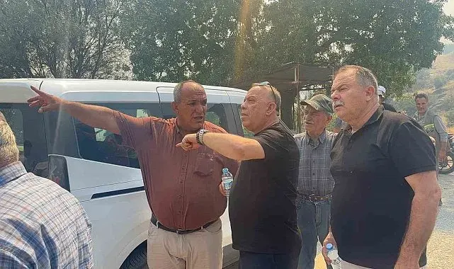 Bozdoğan Belediye Başkanı Özel, yangın bölgesinde çalışmaları yerinde takip ediyor