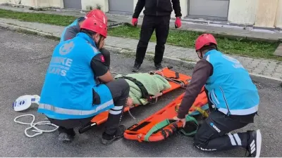 Kars'ta Gerçeği Aratmayan 6.5 Büyüklüğünde Deprem Tatbikatı Gerçekleştirildi