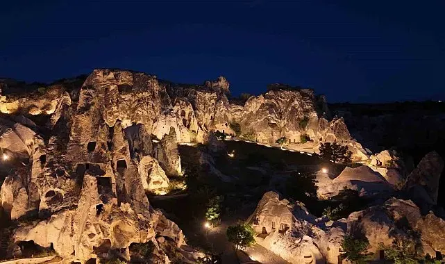 Kapadokya ışıl ışıl oldu