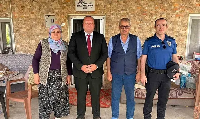 Sehit babasına anlamlı ziyaret
