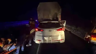 Bilecik'te Kamyonla Otomobil Çarpıştı: 1 Ölü, 2 Yaralı