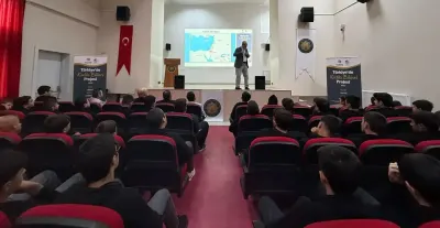 Bayburt’taki Liselerde Kudüs ve Mescid-i Aksa Bilinci Konferansları Düzenlendi
