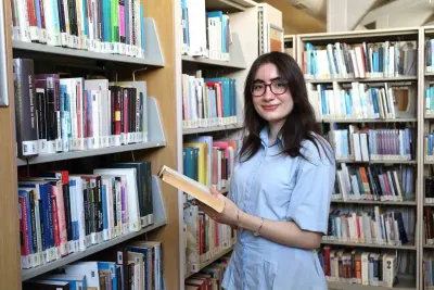 İzmirli Berra Okudurlar Uluslararası Ödülle Avrupa’nın Zirvesinde