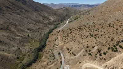 Kayseri Büyükşehir Belediyesinden Sarız Yolunda Kontrollü Patlatma Çalışması