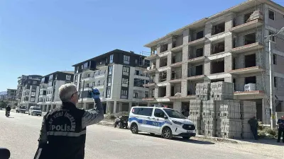 Burdur'da İnşaatta Çalışan Çatı Ustası Fenalaşarak Hayatını Kaybetti