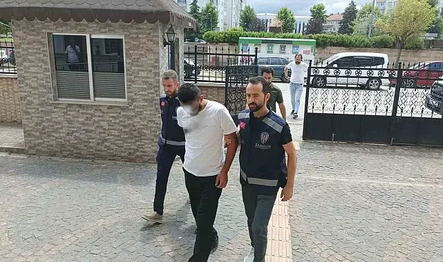 Bafra'da peş peşe operasyonlar: Metamfetaminle yakalandılar
