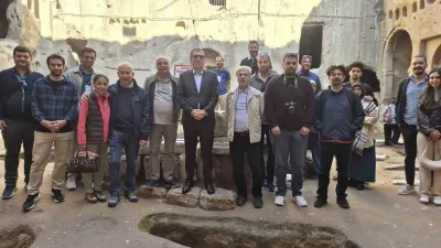 Üniversitelerden Gelen 35 Akademisyen Gümüşler Manastırı'nı İnceledi