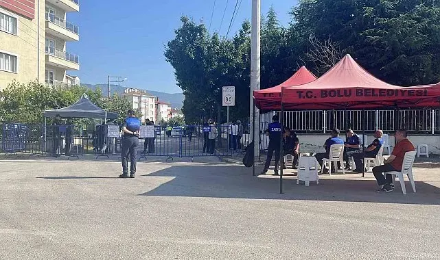 Bolu'daki "rüşvet ve irtikap" davasında zincir market ve ruhsat iddiaları ele alındı