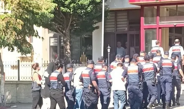 Kütahya'da yasa dışı bahis operasyonu, 8 şüpheli adli kontrolle serbest