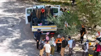 Kayseri’de Doğaya Nefes Olmak İçin Plogging Etkinliği Düzenlendi