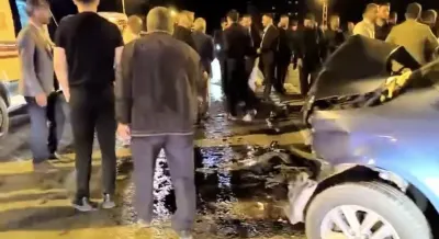 Hakkari Yüksekova'da Ticari Araçlar Çarpıştı: 3 Yaralı