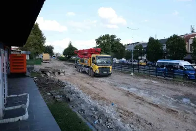 Sakarya'nın Merkezini Bölen Tren Raylarının Sökümünde Yüzde 70 Aşama Kaydedildi