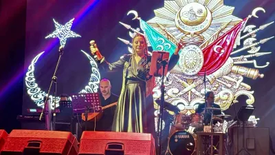 Elif Avcı Bodrum'da türküseverlerle buluştu: Müzik dolu bir gece