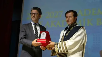 Ardahan Üniversitesinde 2025-2026 Akademik Yılı Törenle Başladı