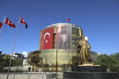 Ege Bölgesi'nde Hizmet Memnuniyeti Araştırmasından Aydın Birinci Çıktı