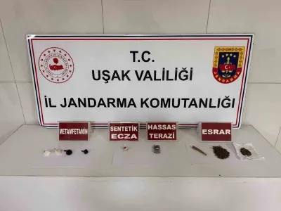 Uşak'ta Jandarma Operasyonu: 4 Uyuşturucu Şüphelisi Tutuklandı