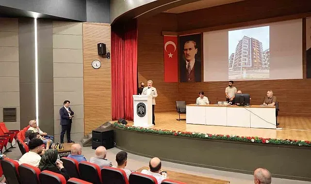 Melikgazi Belediyesi, Battalgazi'deki hak sahiplerini yeni evlerine kavuşturdu