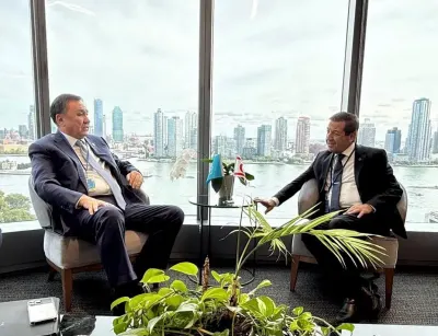 ERTUĞRULOĞLU'NDAN NEW YORK'TA TDT SEKRETERİ ÖMÜRALİYEV İLE KRİTİK GÖRÜŞME