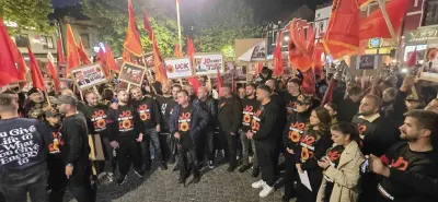 Kosova'da Lahey'in Kararına Tepki: Eski Cumhurbaşkanı Thaçi'ye Verilen Hapis Cezası Protesto Edildi