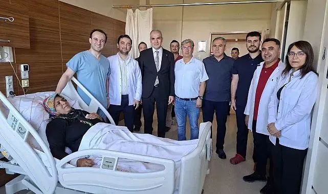 Endoskopik hipofiz ameliyatı multidisipliner gerçekleştirildi