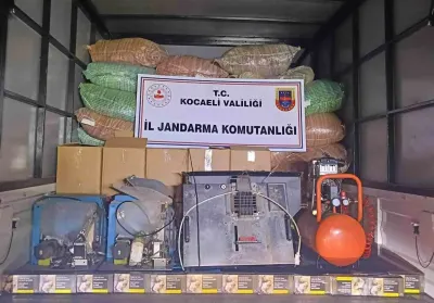 Kocaeli'de Milyonluk Kaçak Tütün Operasyonu: Tonlarca Malzeme Ele Geçirildi