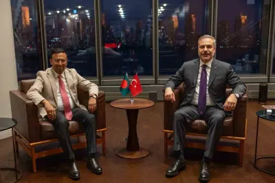 Bakan Fidan, New York'ta Bangladeşli Devlet Bakanı Kobir ile Görüştü