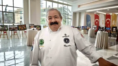 Gaziantepli Usta Türk Baklavasını Korumak İçin Guinness Rekoru Kırdı