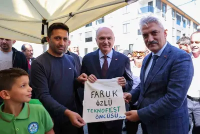 Düzce Bilim Şenliği Kapılarını Açtı: Gençler Yeni Ufuklara Yelken Açıyor