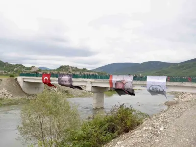 Sinop'ta Hacıoğlan-Yeşilkent Köprüsü Törenle Hizmete Girdi