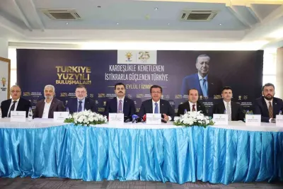 AK Parti'den İzmir'de 'Türkiye Yüzyılı Buluşmaları' Çıkarması