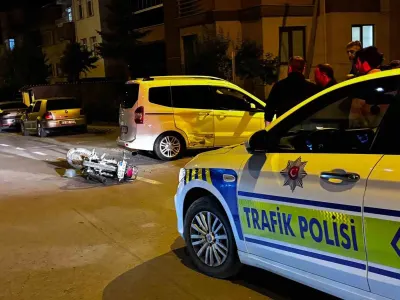 Kütahya Tavşanlı'da Hafif Ticari Araç ile Motosiklet Çarpıştı: 1 Yaralı