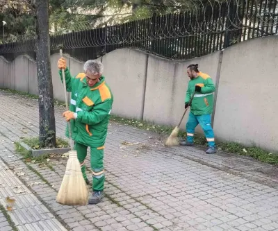 Osmangazi Belediyesi'nden Kesintisiz Temizlik Seferberliği
