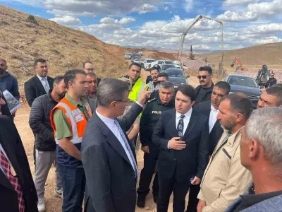 Erzurum Valisi Barış'tan Tekman'a Ziyaret: Yatırımlar İncelendi, Şehit Aileleri Onuruna Yemek Verildi