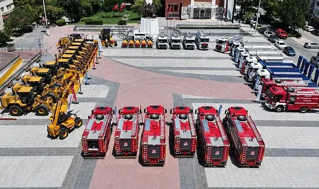Manisa Büyükşehir filosunu 37 yeni araçla büyüttü