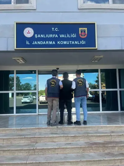 Karaköprü'de 5 Yıl Hapis Cezası Olan Hırsızlık Şüphelisi Yakalandı