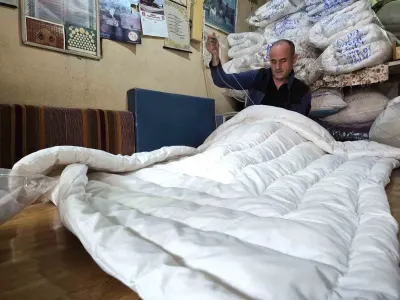 Eskişehir'de Soğuk Havalarla Birlikte El Yapımı Yün Yorgana Talep Arttı