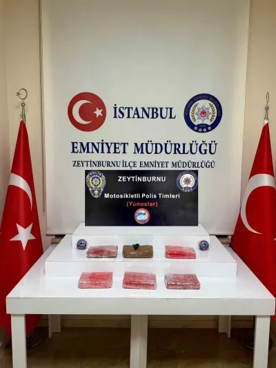 Zeytinburnu'nda Şüpheli Araçta Kilolarca Kokain Yakalandı: 2 Tutuklama