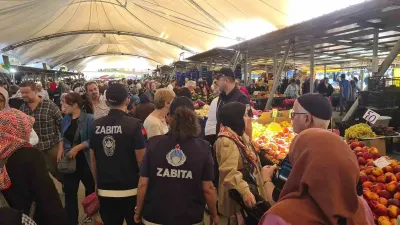 Çaycuma'da Zabıta Ekiplerinden Halk Pazarında Detaylı Denetim