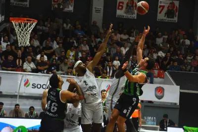 Aliağa Petkimspor Sezona Galibiyetle Başladı: Denizli'yi 85-81 Geçti