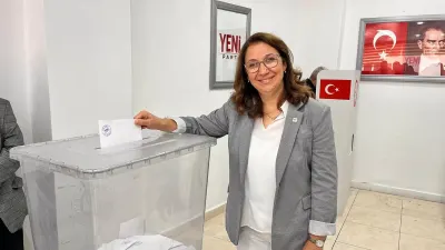 Yeni Parti Kula İlçe Teşkilatı Ön Seçimini Esen Çınar Kazandı