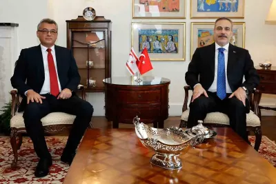 Dışişleri Bakanı Fidan New York'ta KKTC Heyetiyle Görüştü