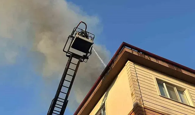 Muratlı'da çatı yangını