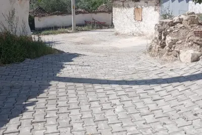 Şehzadeler'de Parke Taş Hedefine Adım Adım: Yüzde 95 Tamamlandı