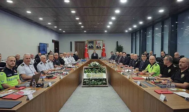 Bakan Çiftçi: "Bu zirve, Türkiye'nin diplomatik ağırlığını, kurumsal kapasitesini, güvenlik tecrübesini ve ev sahipliğini bütün dünyaya göstereceği son derece önemli bir buluşmadır"